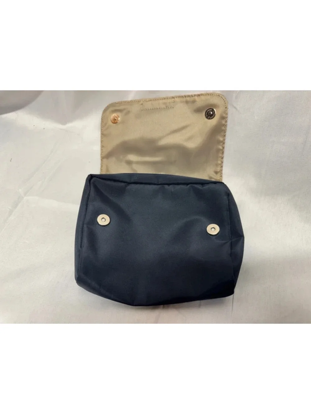 Delta airlines makeup bag